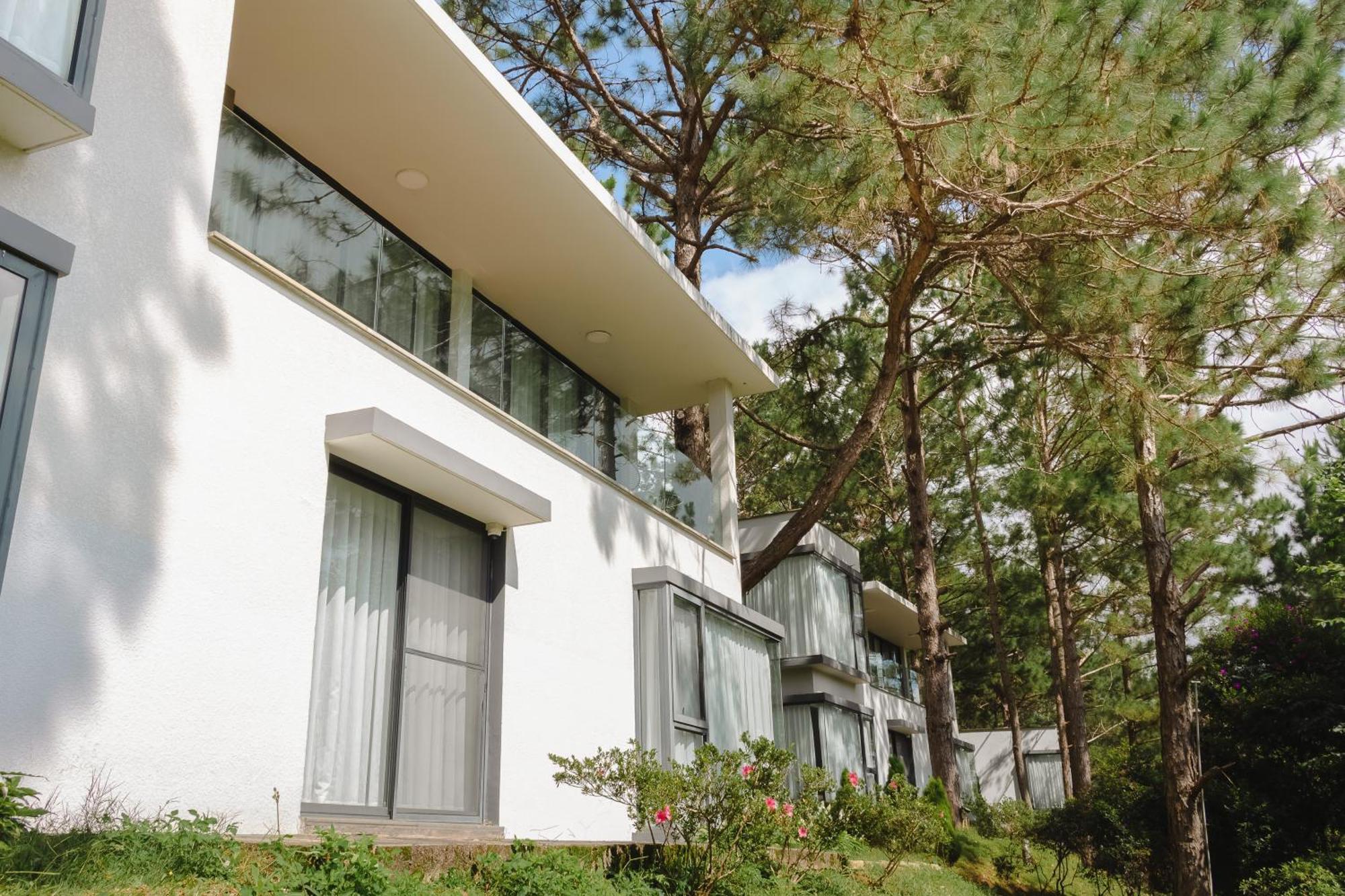 Terracotta Hotel & Resort Dalat Exterior foto
